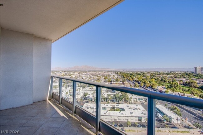 Photo - 322 E Karen Ave Unidad 1603