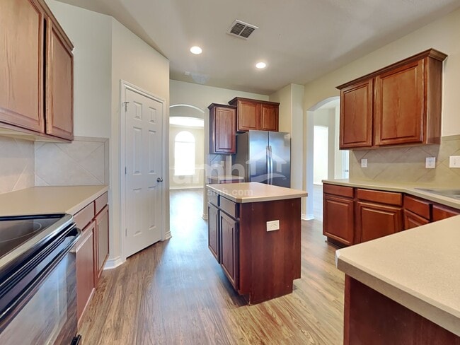 Photo - 1703 Chadwick Dr