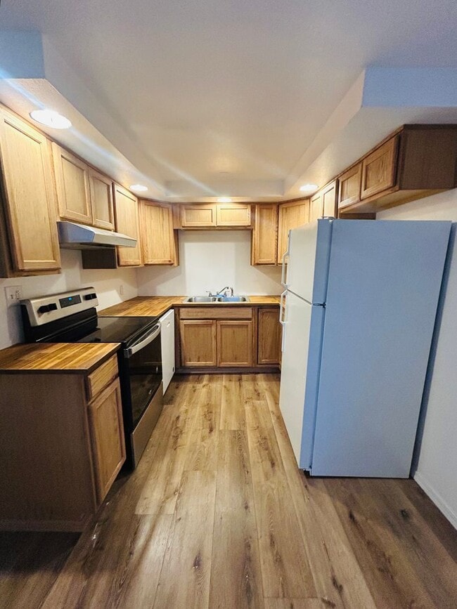 Photo - Charming 2 Bedroom House with Fenced Yard in Fairmount Park Neighborhood