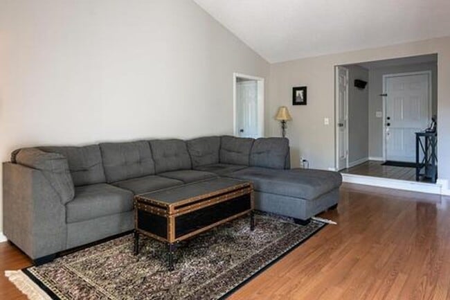 Photo - Harpeth Woods Home with Large Fenced in Yard for Rent.