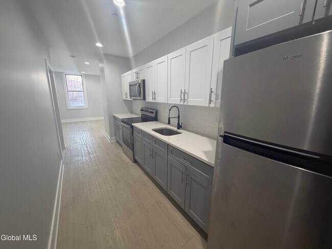 Photo - 5 Broadway Unit 212