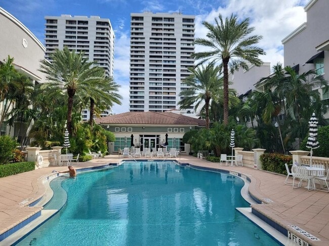 Photo - 600 S Dixie Hwy Unit 854