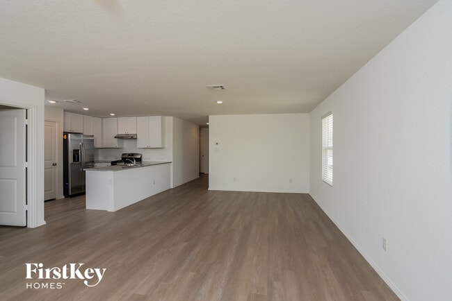 Photo - 10619 Pablo Way