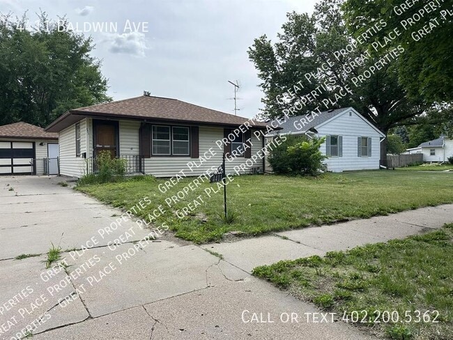 Photo - 4411 Baldwin Ave