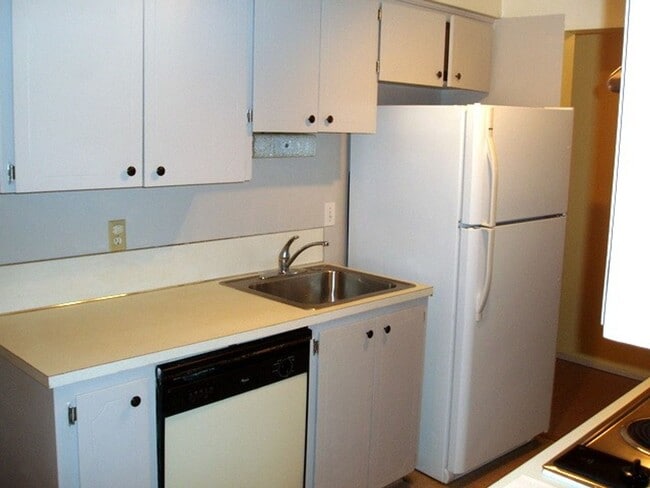 Photo - Spacious SW Portland Ranch Style Home!