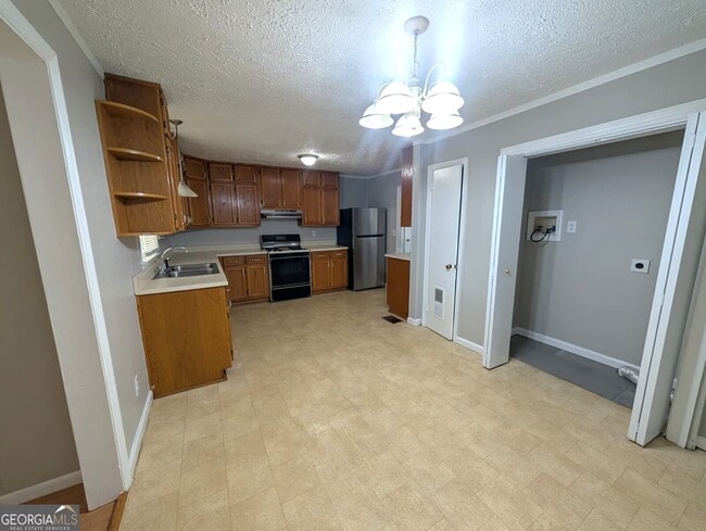 Building Photo - 218 Wallis St Rental