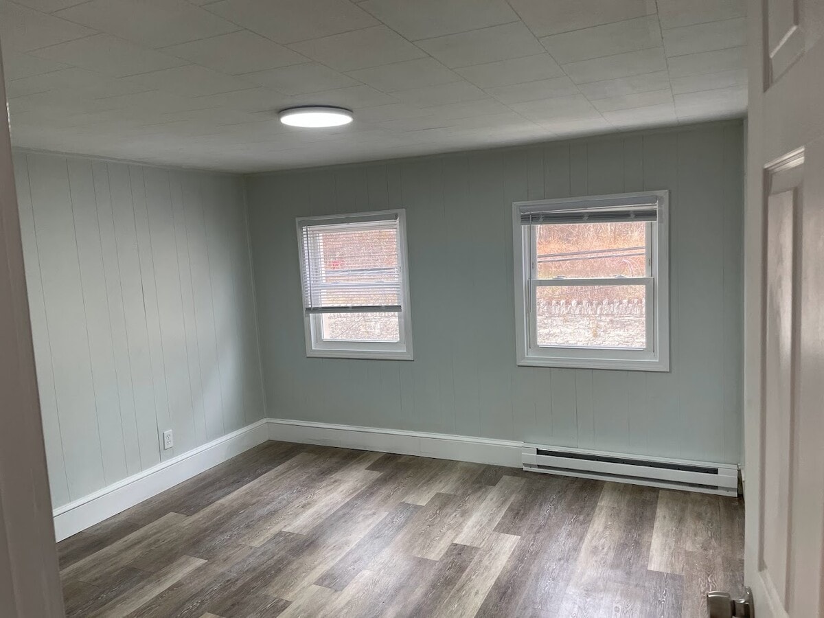 Photo - 839 S Wilbur Ave