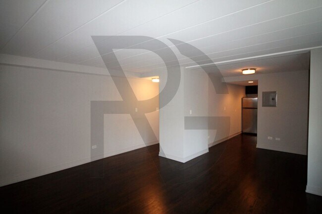 Photo - 6119 N Kenmore Ave Unit 111