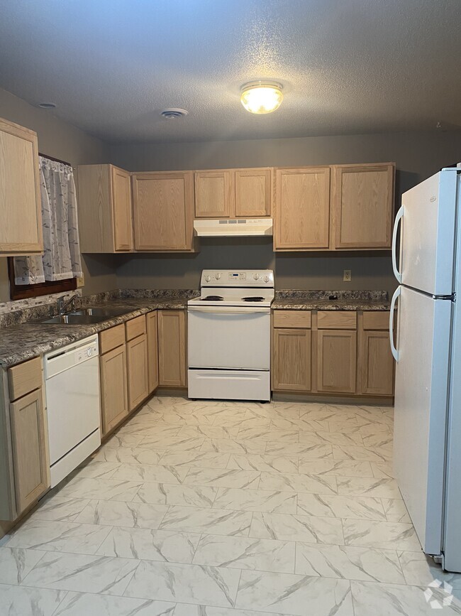 Building Photo - 4600 S Louise Ave Rental