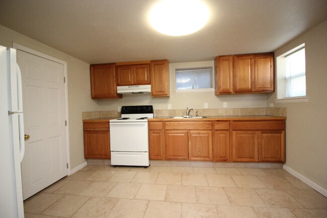 Photo - 2232 10th Ave