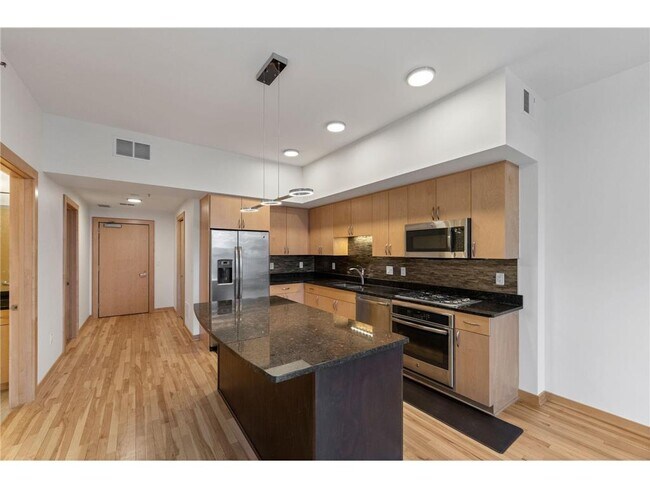 Photo - 740 Portland Ave Unit 709