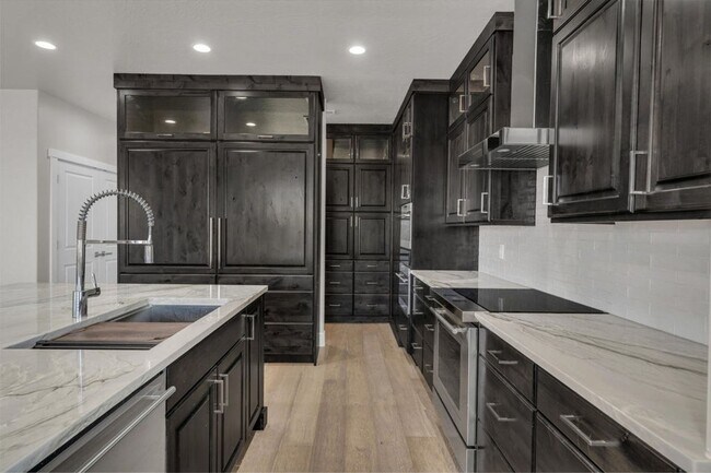 Photo - 6 Bedroom Home by Sand Hallow State Park!! Price Reduced!!