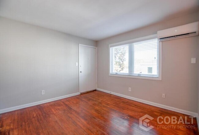 Photo - 949 Greenwood Ave NE Unit Apt 02