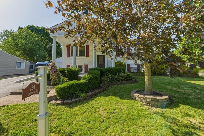 Photo - 291 Hawthorne Rd
