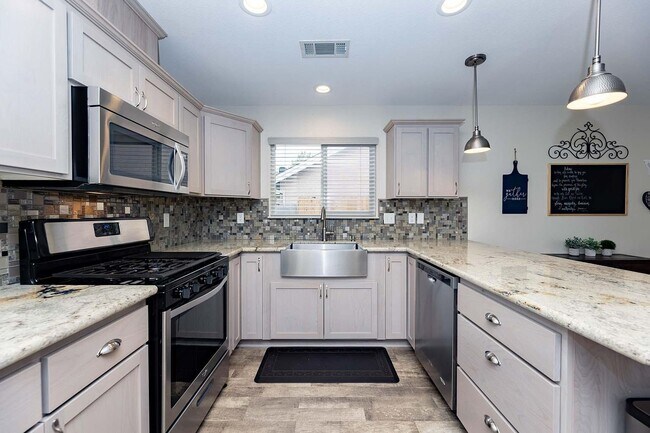 Photo - 3099 Blue Bell Dr
