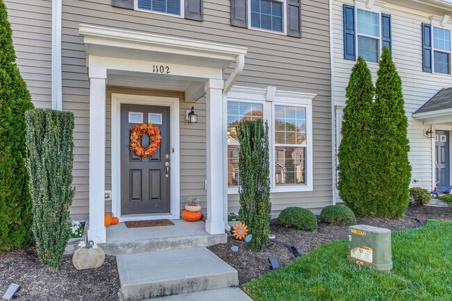 Photo - Luxury Townhome for rent!