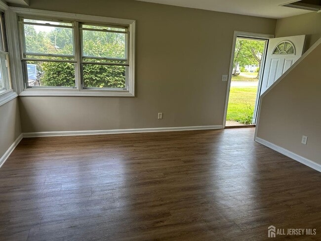 Photo - 1075 Fireside Ave