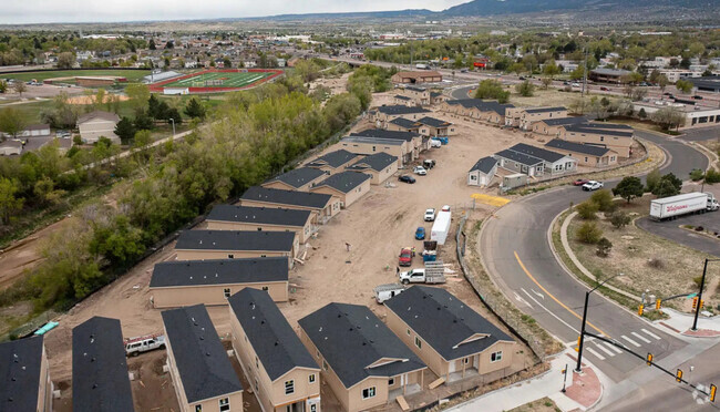 Building Photo - Cottages at South Murray Rental