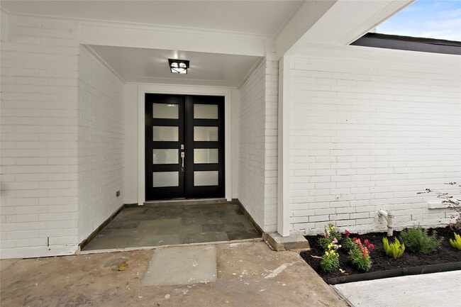 Photo - 202 Brandywyne Dr