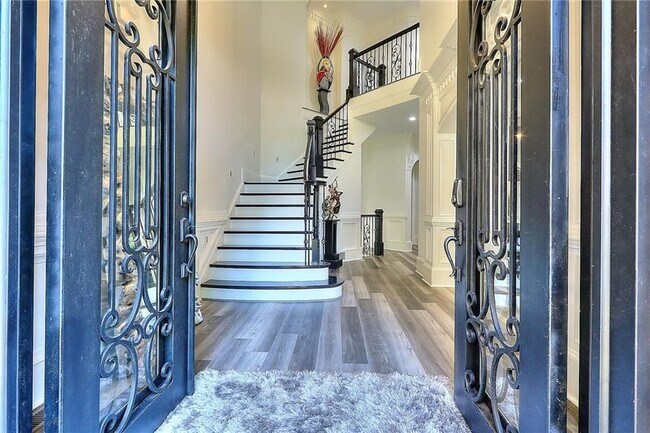 Photo - 2676 Brickell Square