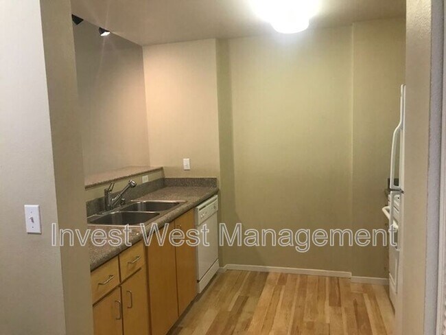 Photo - 10800 SE 17 Circle Unit #189