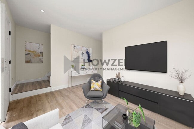 Photo - 24 Crocker St