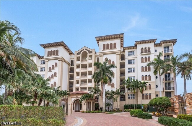 Building Photo - 24031 Via Castella Dr Unit 1403