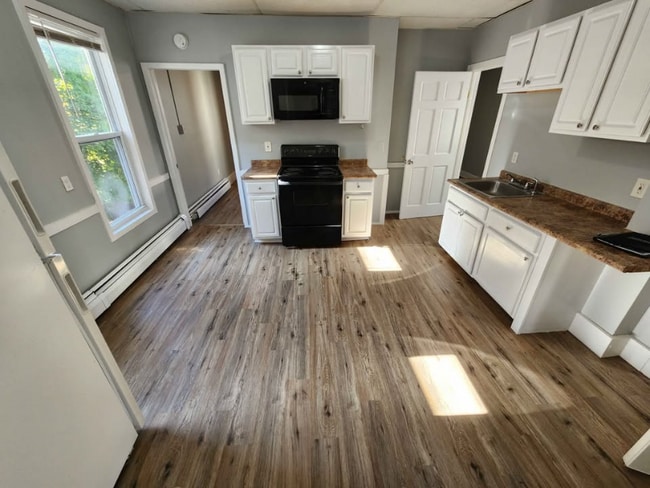 Photo - 538 Hall St Unit 2