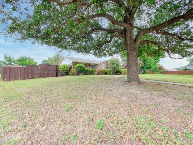 Building Photo - 1472 Rockshire Dr Rental