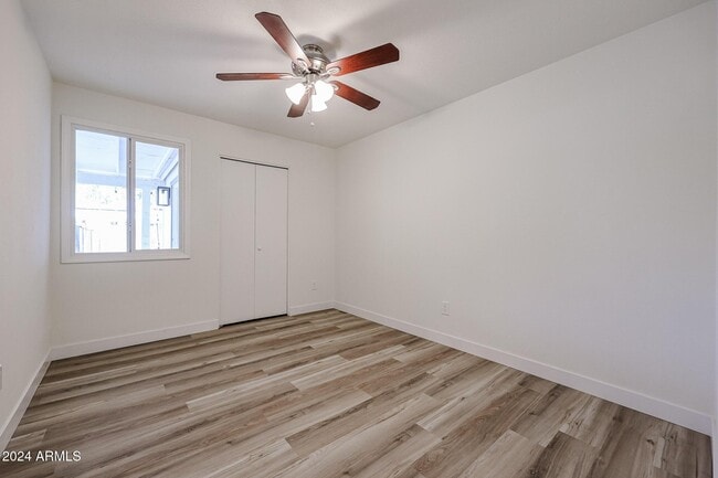 Photo - 4352 E Grovers Ave