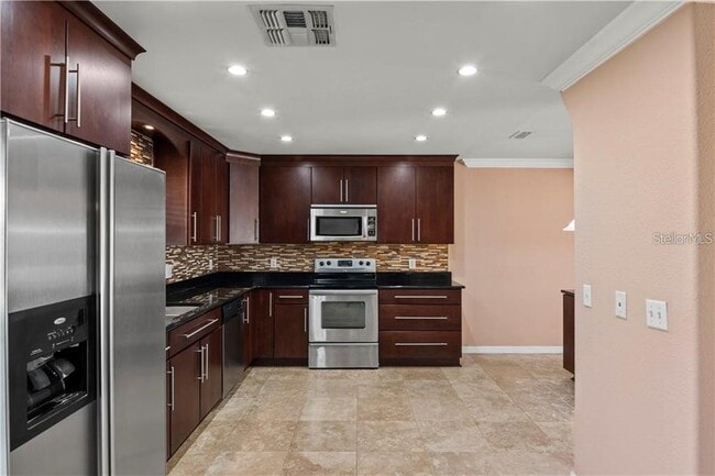 Photo - 1177 Epson Oaks Way