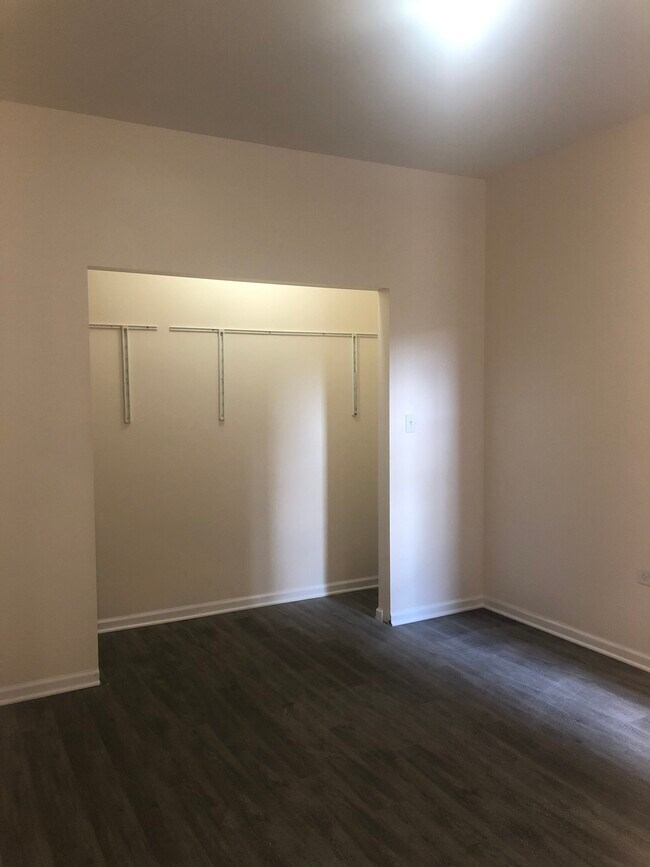 Photo - 4443 W Gladys Ave