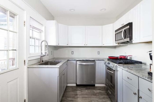 Photo - 58 Ripley St