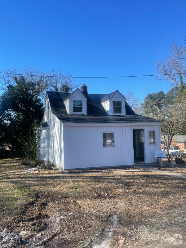 Building Photo - 513 N Hardee St Rental