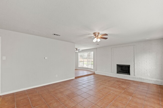 Photo - 2922 Hunters Glen Dr