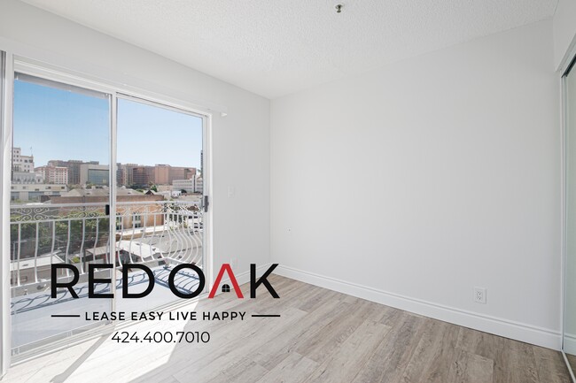 Photo - 518 E 4th St Unit 406