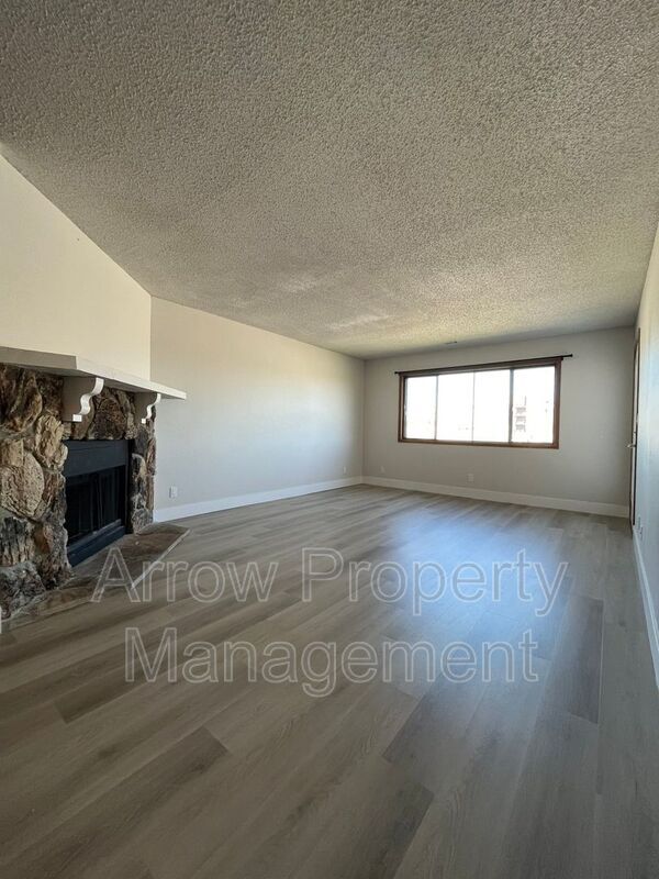 Photo - 2340 N 44th St Unit 11