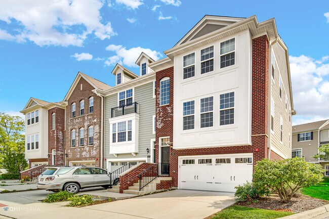 Photo - 39 Birchdale Dr Townhome