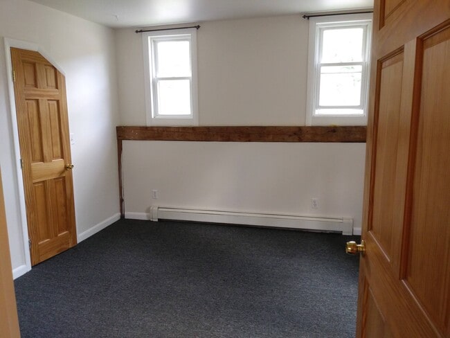 Front Bedroom or Living Room - 5342 Main Rd Unit 5342