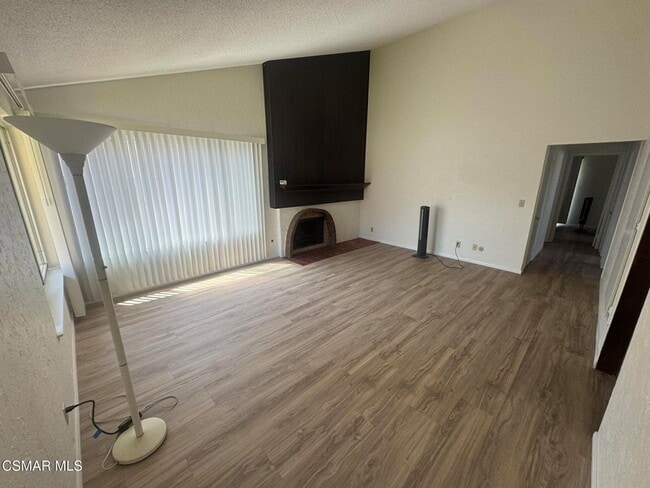 2687 Danton Pl