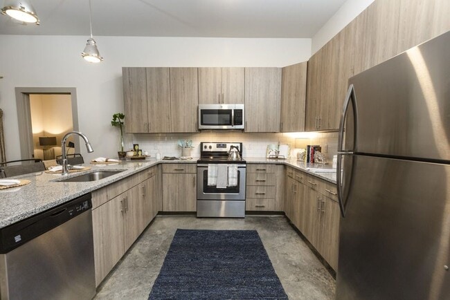 Photo - Beacon Station