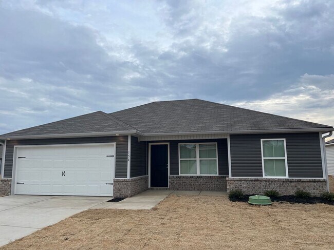 Photo - 154 Olde Hearth Rd