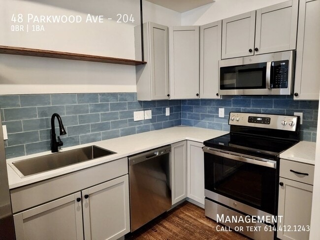 Building Photo - 48 Parkwood Ave Unit 204