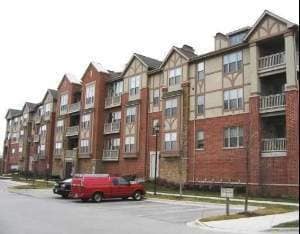 Building Photo - 1914 Farnsworth Ln Unit 104