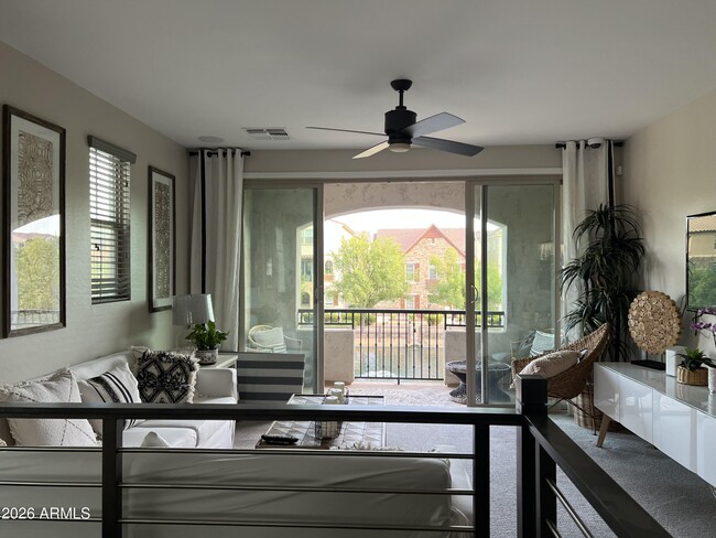 Photo - 1663 E Hampton Ln