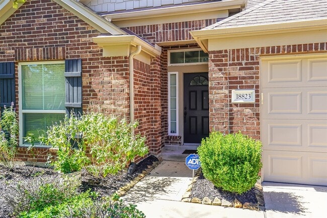 Photo - 18823 Elm Square Ct