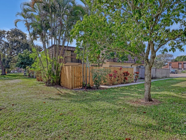 Photo - 4095 Palm Bay Cir