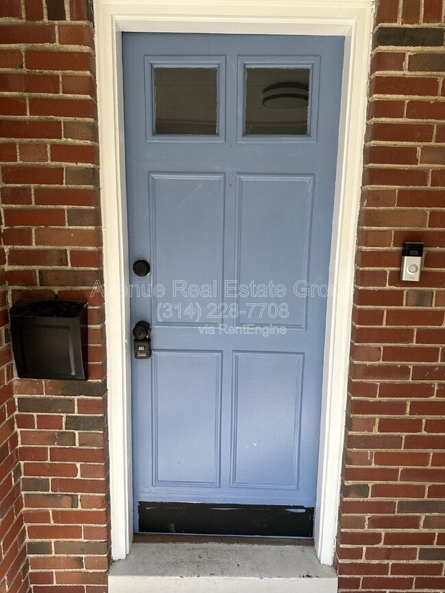 Photo - 425 Bismark Ave