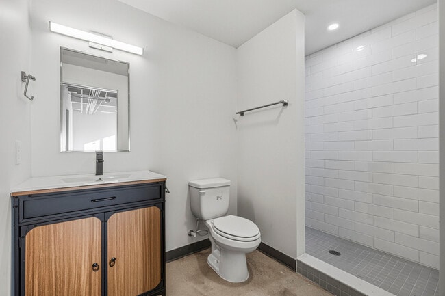 Photo - 415 S Weber St Unit 1