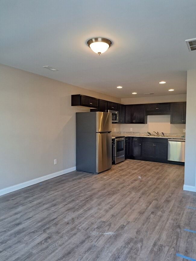 Kitchen - 3130 Burlew Blvd Unit Building 4 and 5